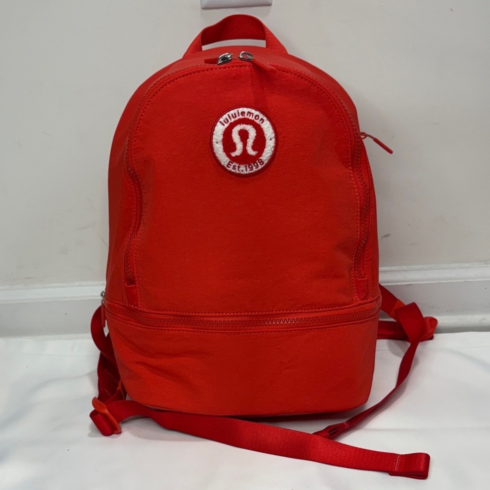 CITY ADVENTURER BACKPACK MINI 11L CLUB PATCH